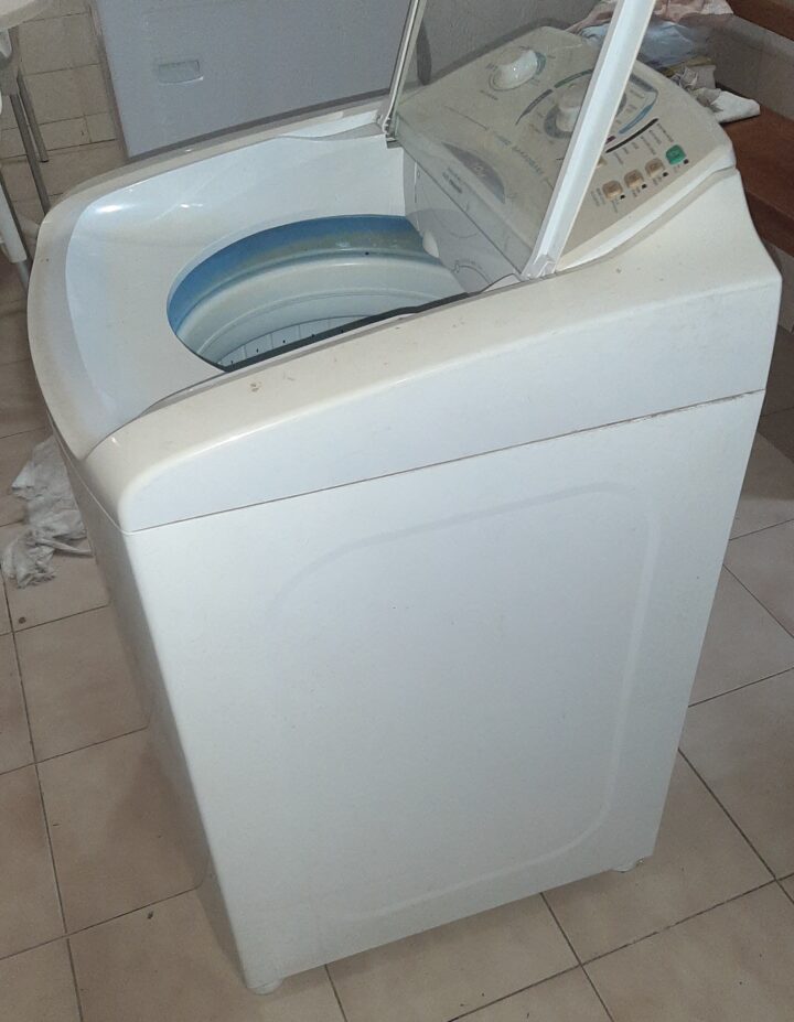 Máquina de Lavar Eletrolux 10Kg