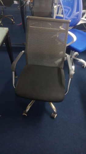 Mesas 2 cadeiras presidente 5