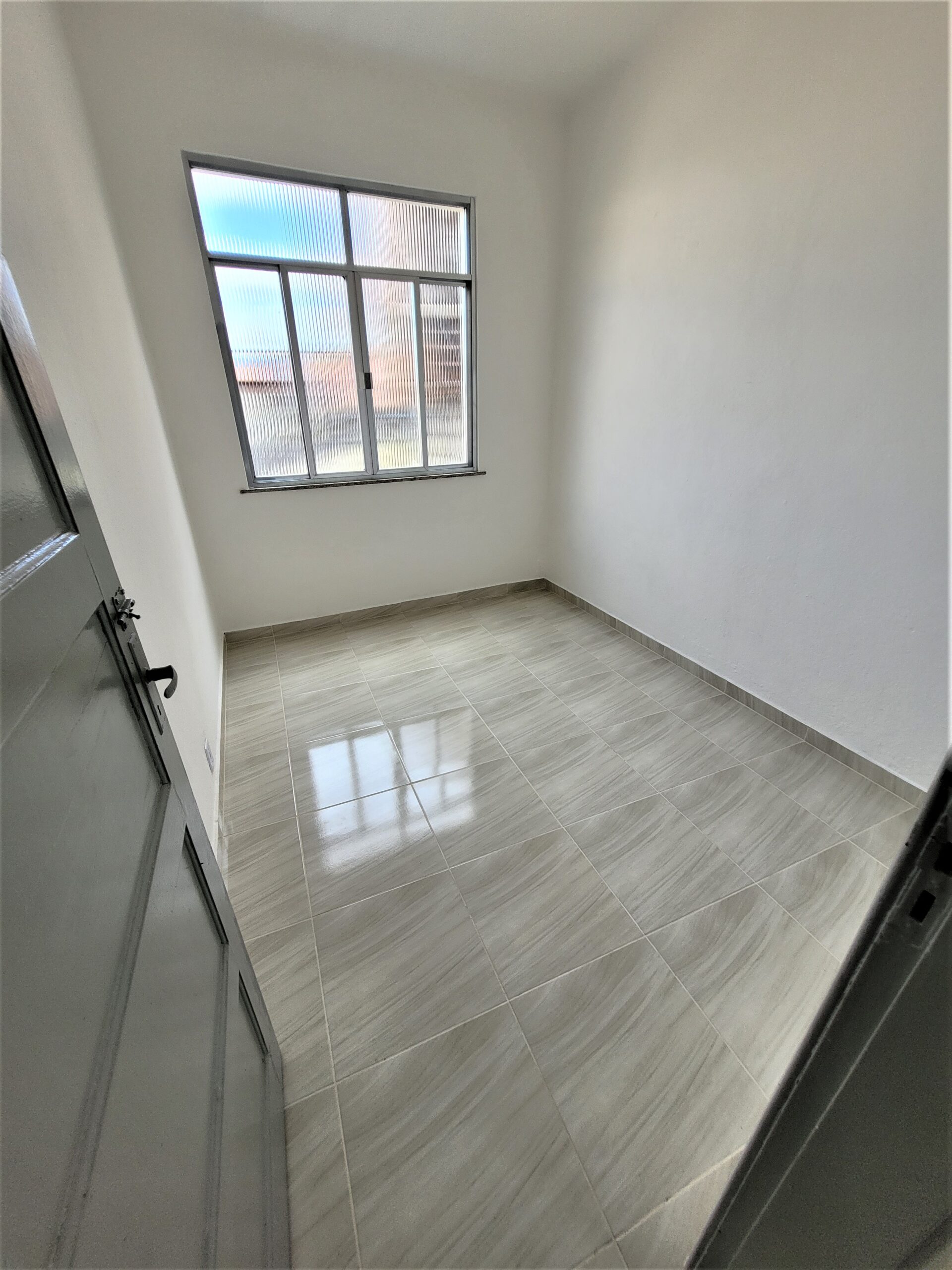 Apartamento sem condomínio rua tranquila
