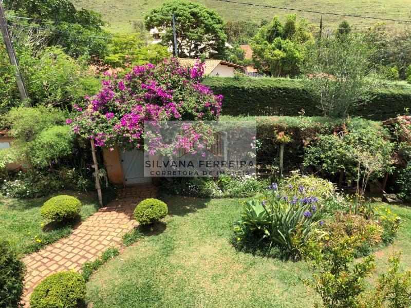 Residência em Condomínio Excelente