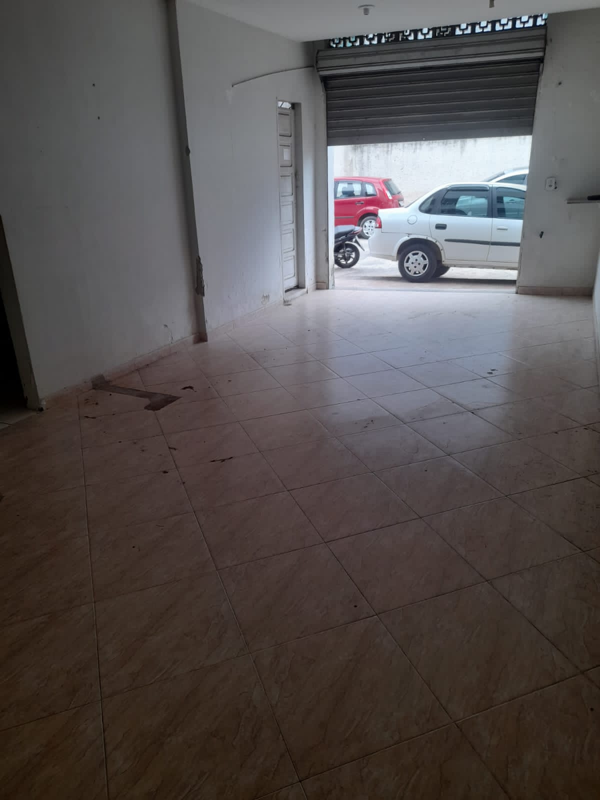 Alugo loja em Guarapari