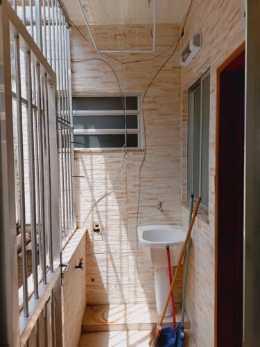 AP 02 Quartos no Bairro do Riachuelo