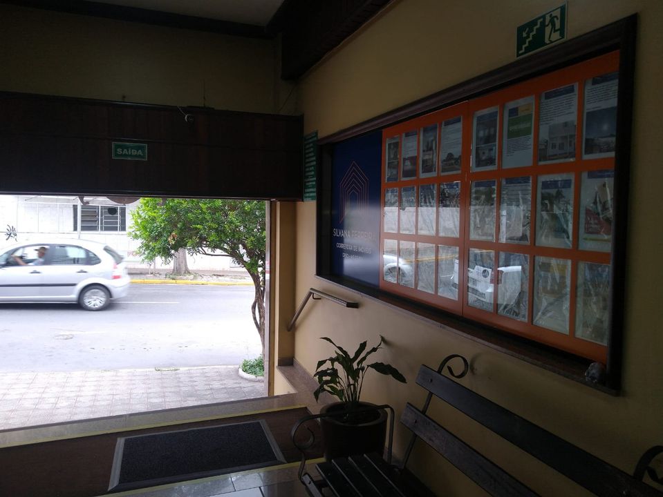 VENDO CORR. DE IMÓVEIS E LOJA PRÓPRIA