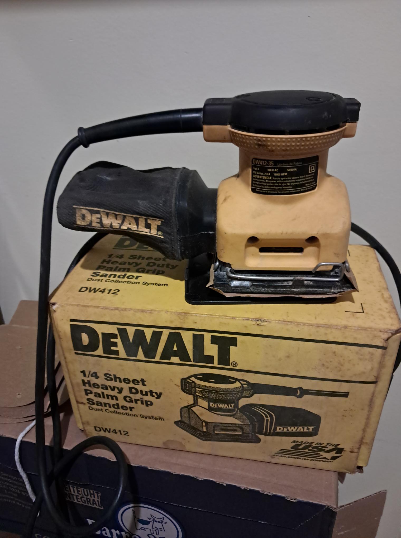 COPACABANA Vendo Lixadeira DeWALT 110V