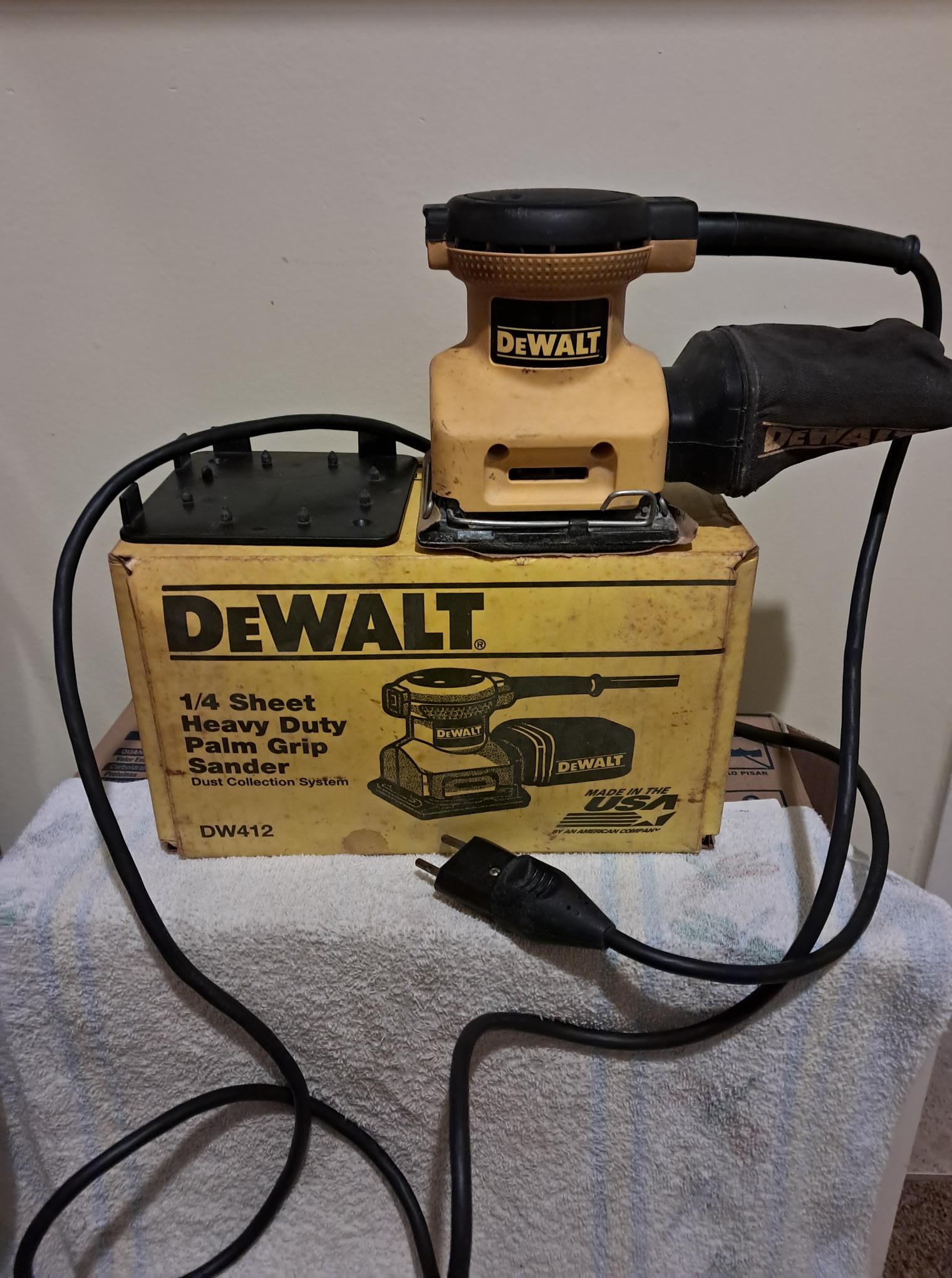 COPACABANA Vendo Lixadeira DeWALT 110V