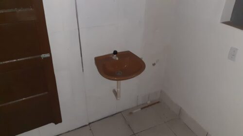 LOJA NA RUA CACEQUI – BRÁS DE PINA