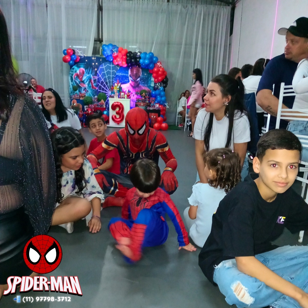 Personagens vivos (11) 97798-3712