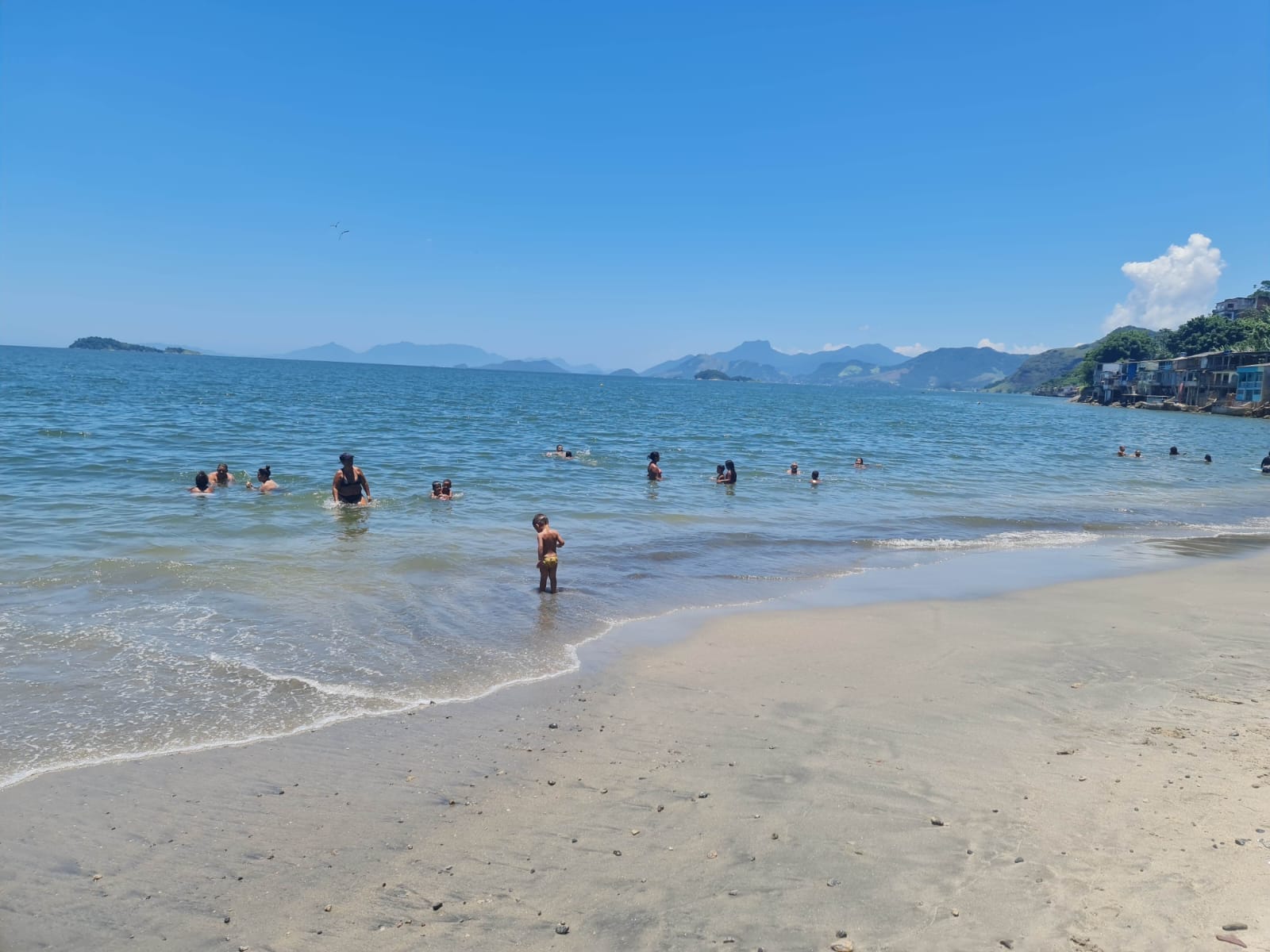 VENDO KITNET (EM CONSTRUÇÃO/NA PLANTA) COM VISTA PARA O MAR, NO CENTRO DE ITACURUÇÁ,