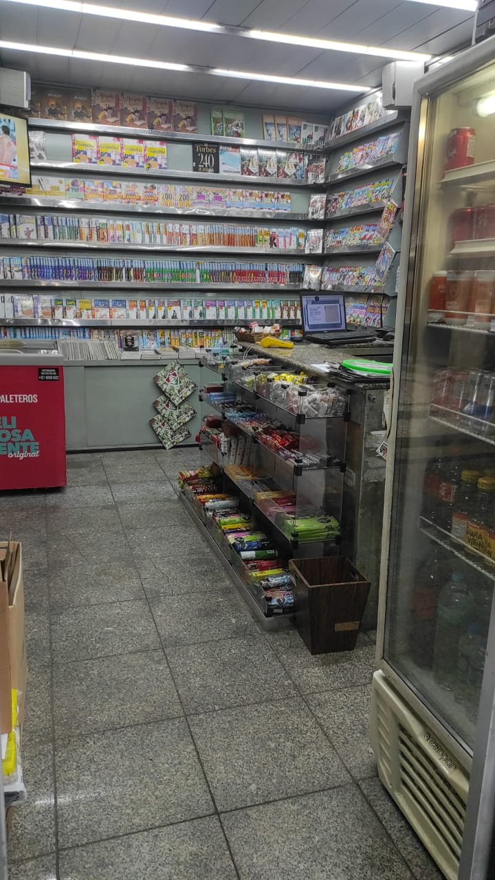 Vendo banca de jornal no Centro do Rio