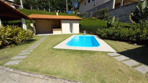 Vendo apto 2 quartso Nova Friburgo