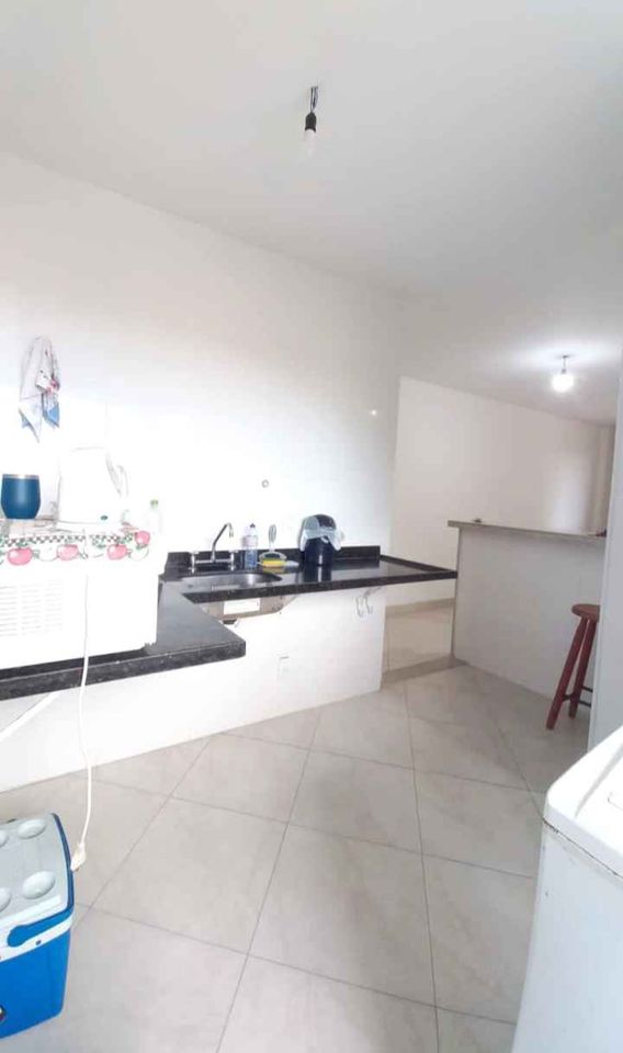 Vendo apto 2 quartos Recreio dos Bandeirantes R$ 440.0000 T. 99031-7330