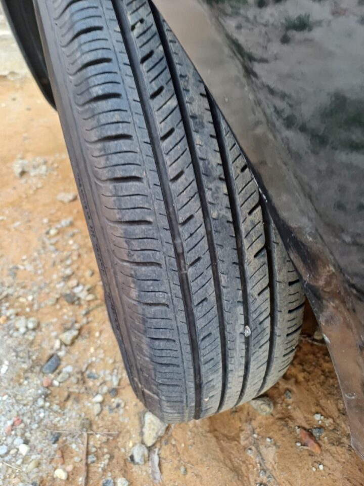 VENDO FIESTA 1.6 COMPLETO COM GNV