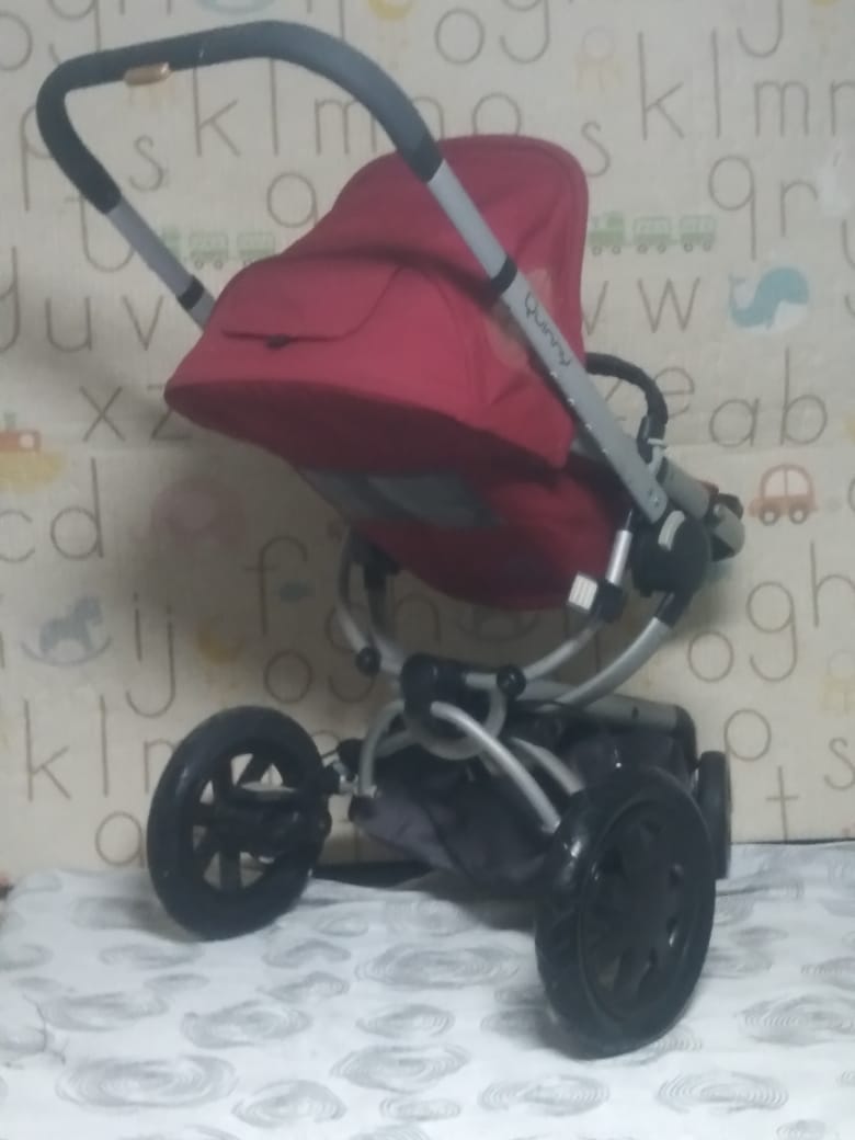 Vendo carrinho de bêbe