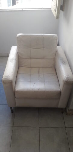 Poltrona Branca de Couro