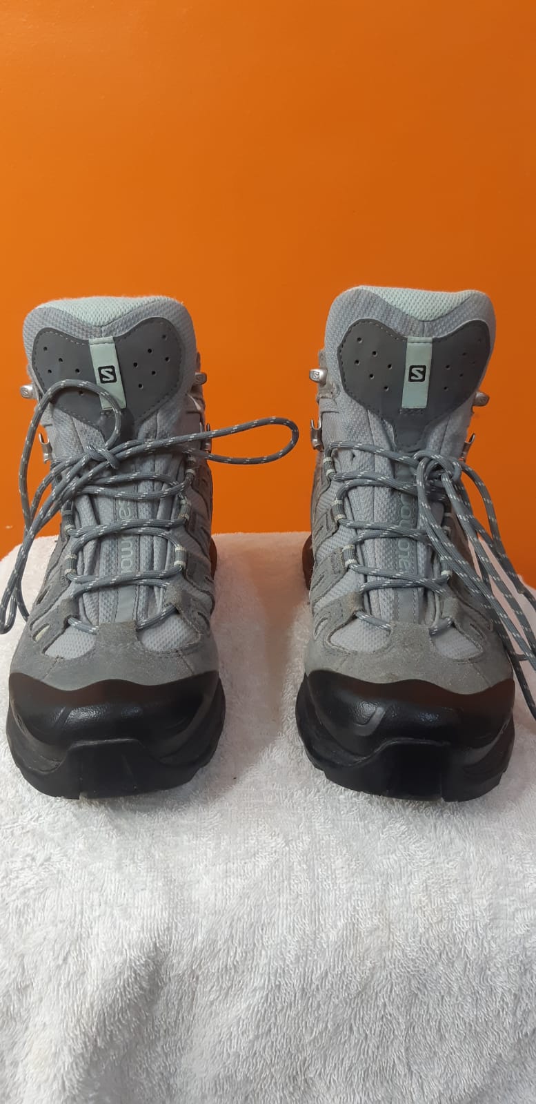 Bota montanhismo Salomon Quest prime 4d