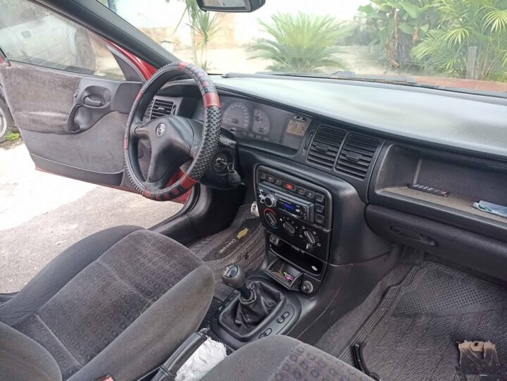 Vectra sedan