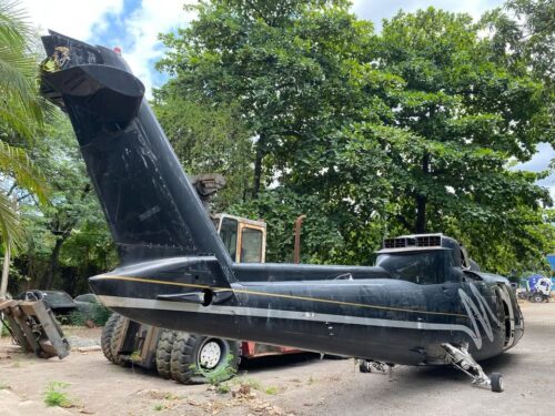 Carcaça de Helicóptero Sikorsky S-76