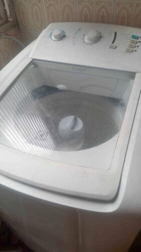 Máq. de lavar Electrolux