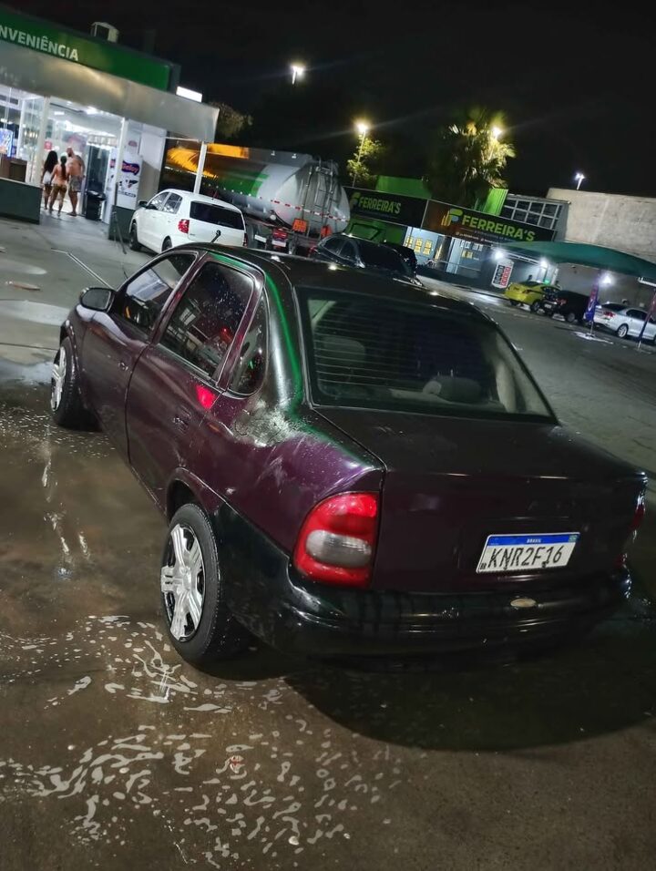 Chevrolet Corsa 97