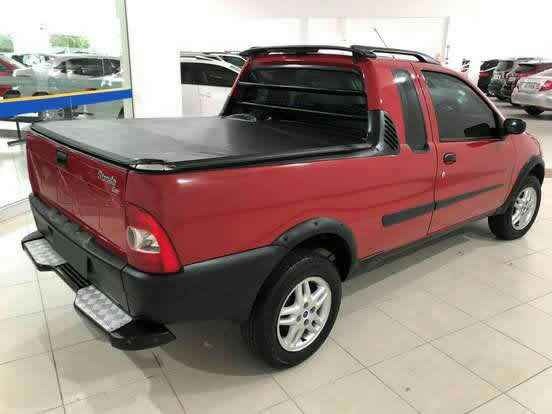 Fiat Strada 2006