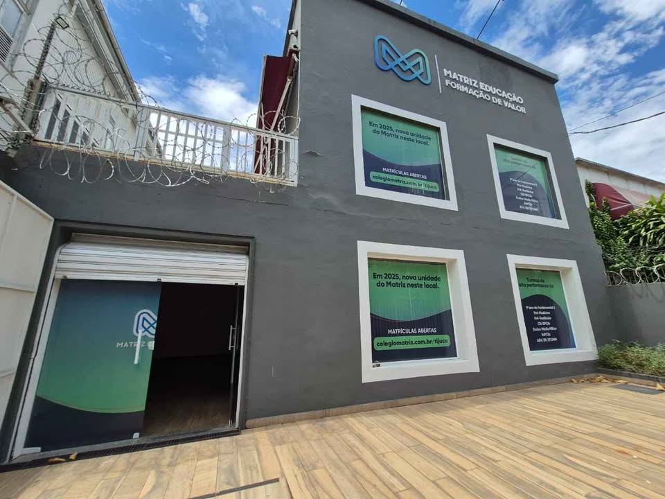 Alugo prédio comercial