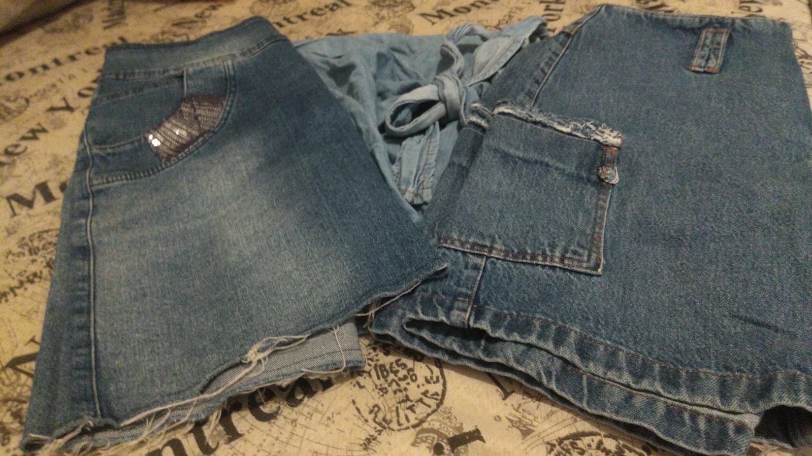 Lote de 3 saias jeans