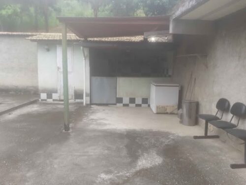 Vendo uma mini chácara