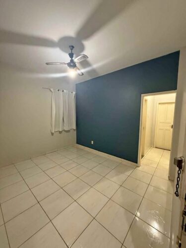 Alugo lindo apartamento