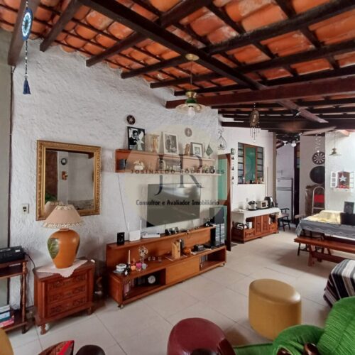 CASA COND FECHADO – IGUABA PEQUENA