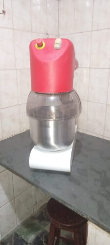 Batedeira industrial 12 litros 127v