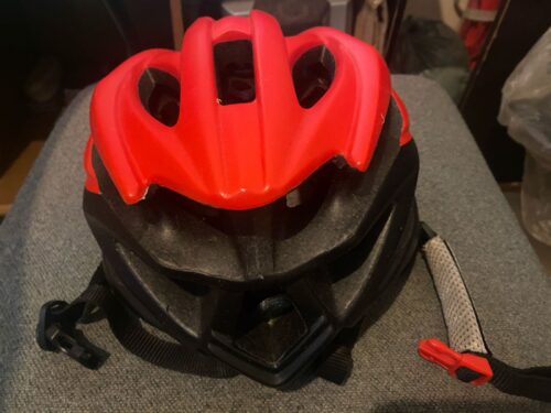 Vendo capacete ciclista