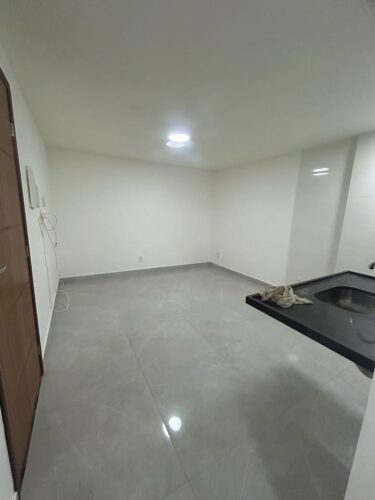 Alugo apartamento no Recreio dos Bandeirantes