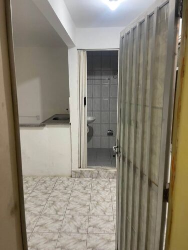 Jacarepaguá alugo quitinete