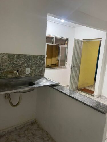 Jacarepaguá alugo quitinete