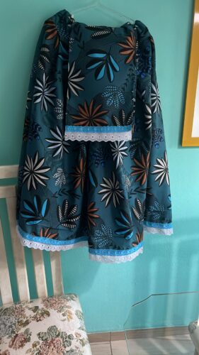 Vendo vestimenta completa para jogo de búzios