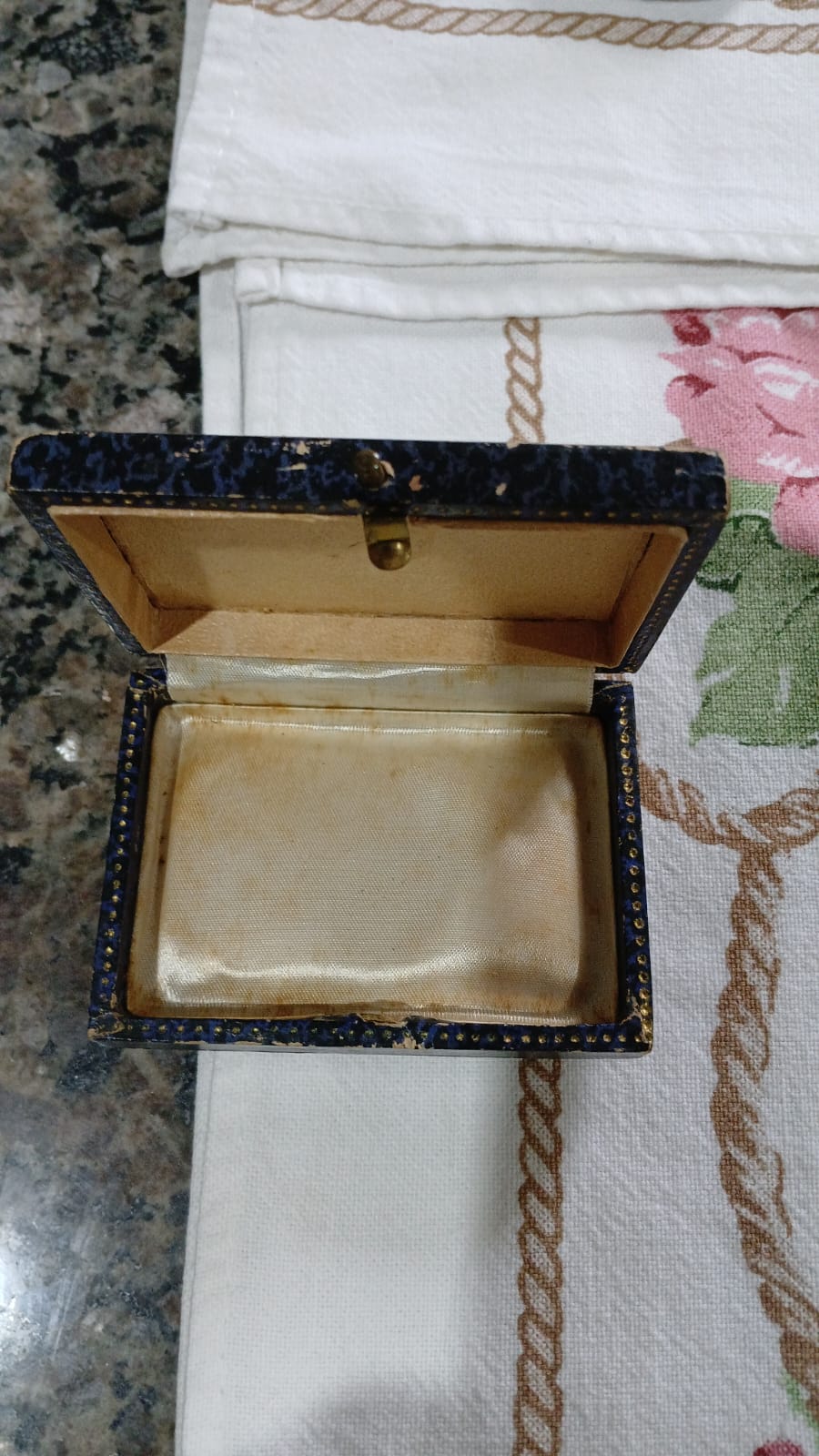 Vendo relógio suíço