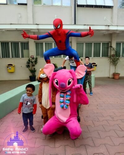 Shows Cover (11) 97798-3712