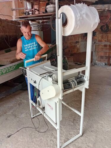 Máquina de fazer fraldas