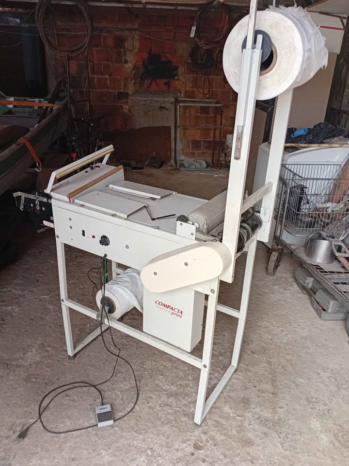 Máquina de fazer fraldas