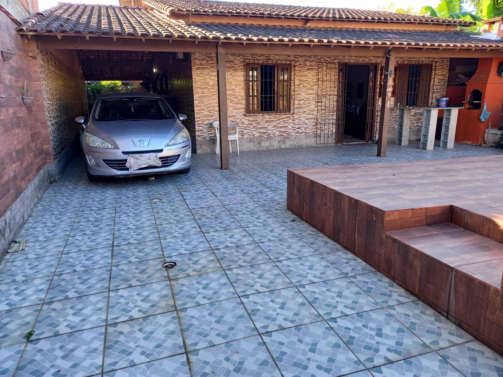 RIO DAS OSTRAS – Casa Linear