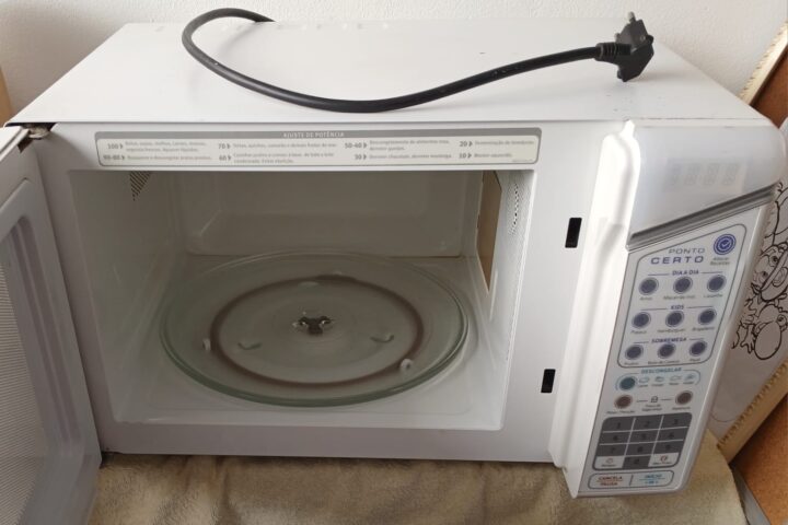 vendo microondas Electrolux
