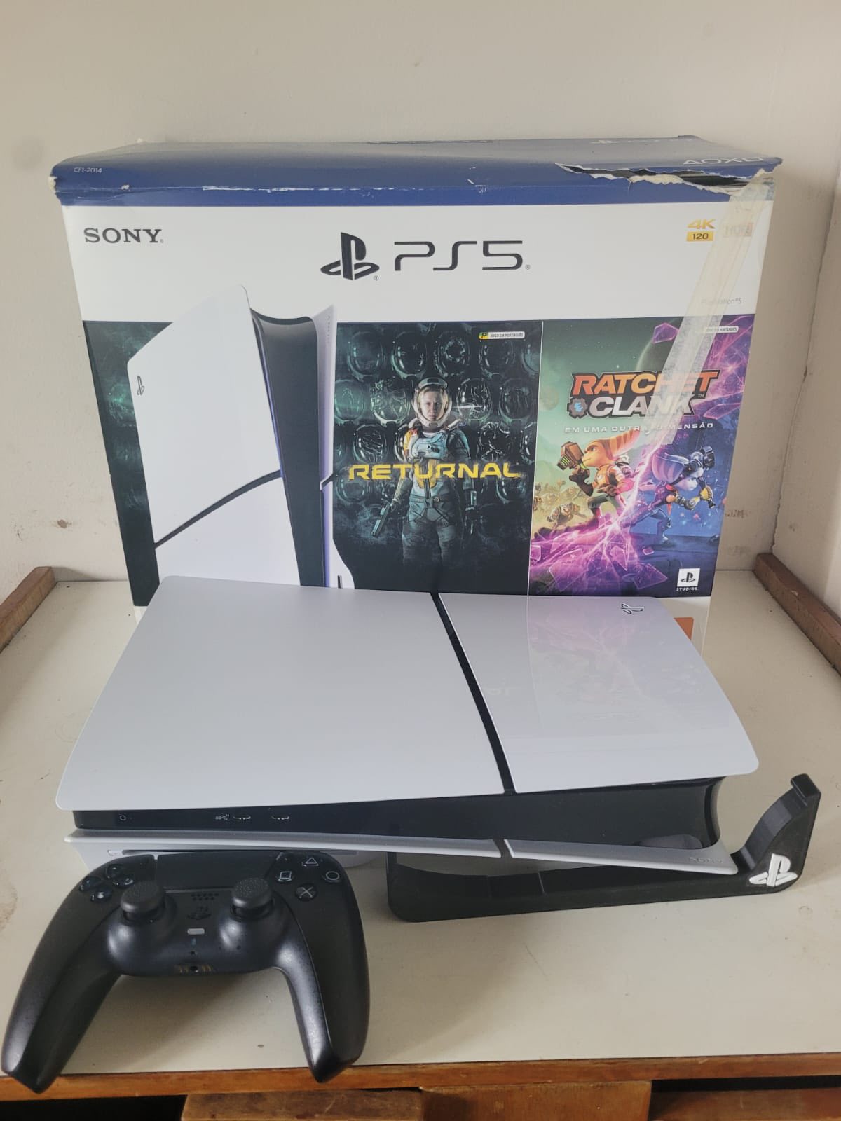 Aceito seu vídeo game como parte do pagamento e aceito cartão