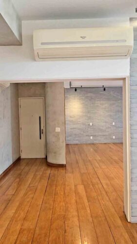 Alugo apartamento na Av. Atlântica Copacabana