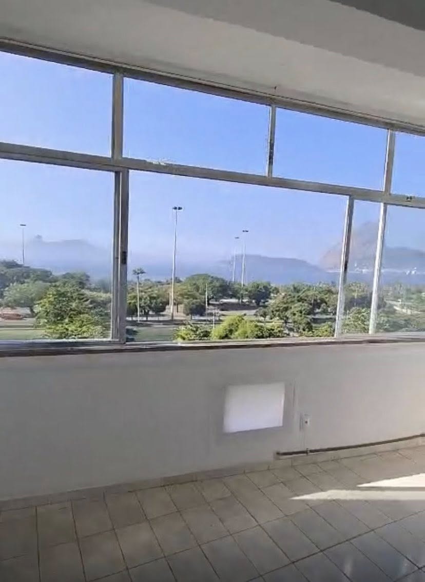 Apto sala e quarto na Praia do Flamengo