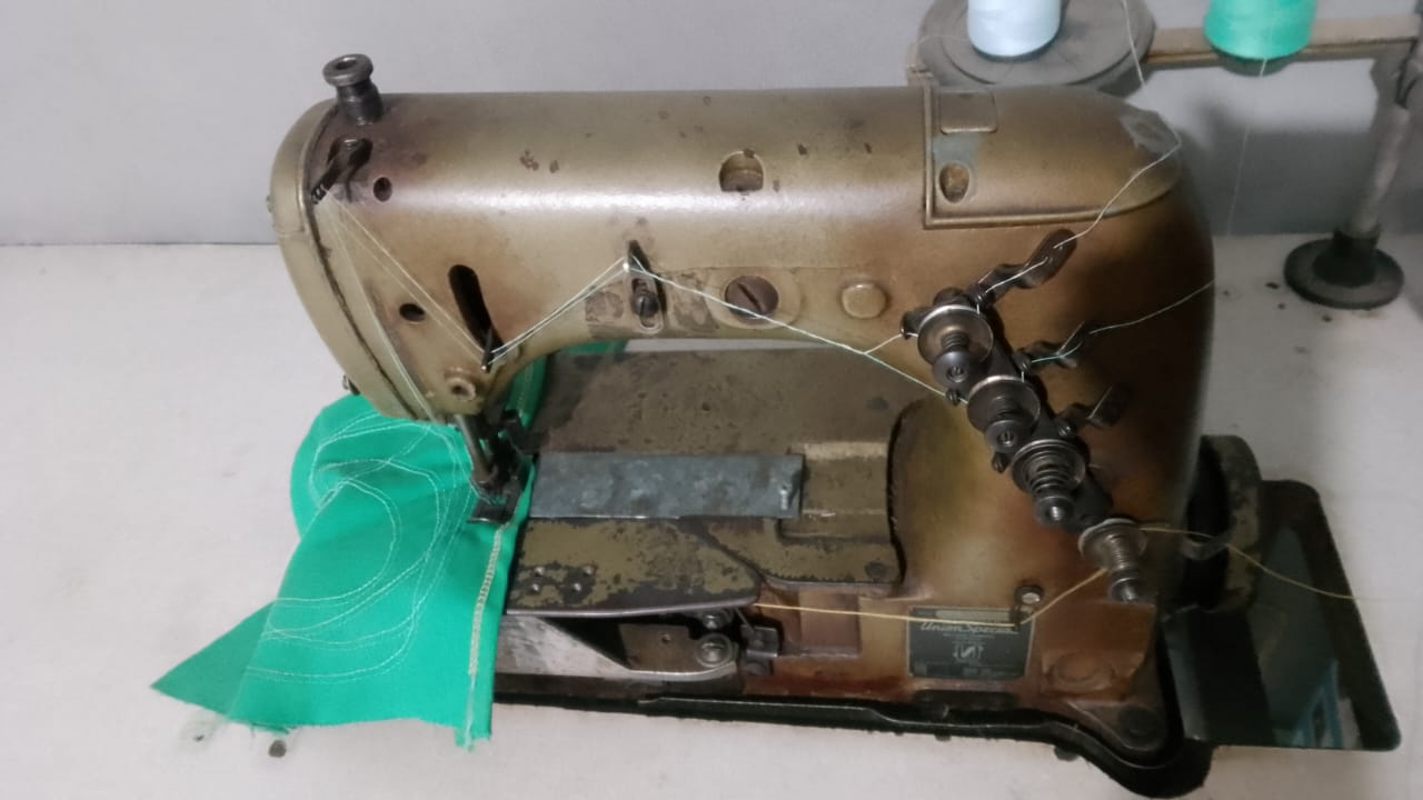 Vendo máquina colarete