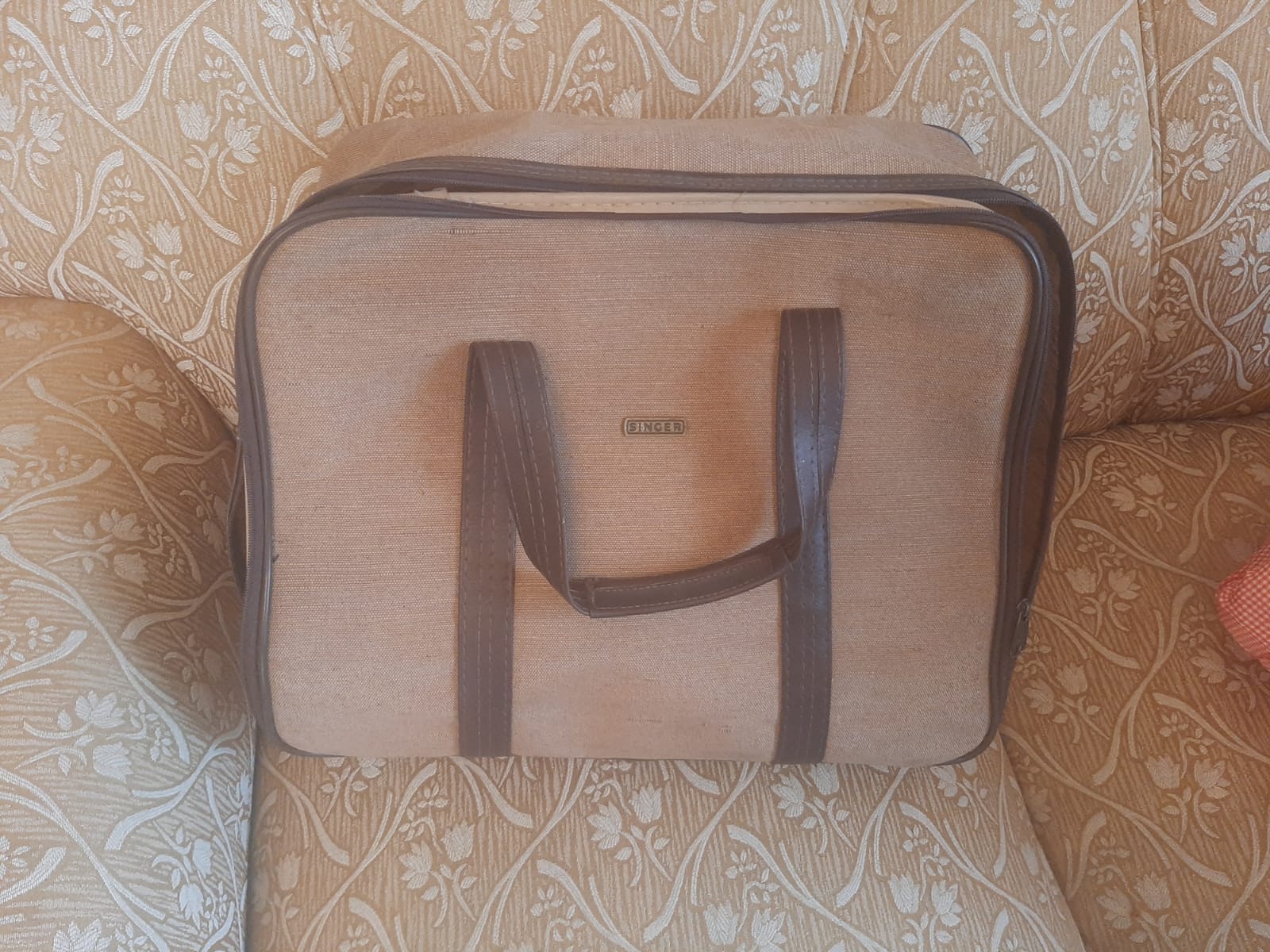 Máquina de costura portátil Singer