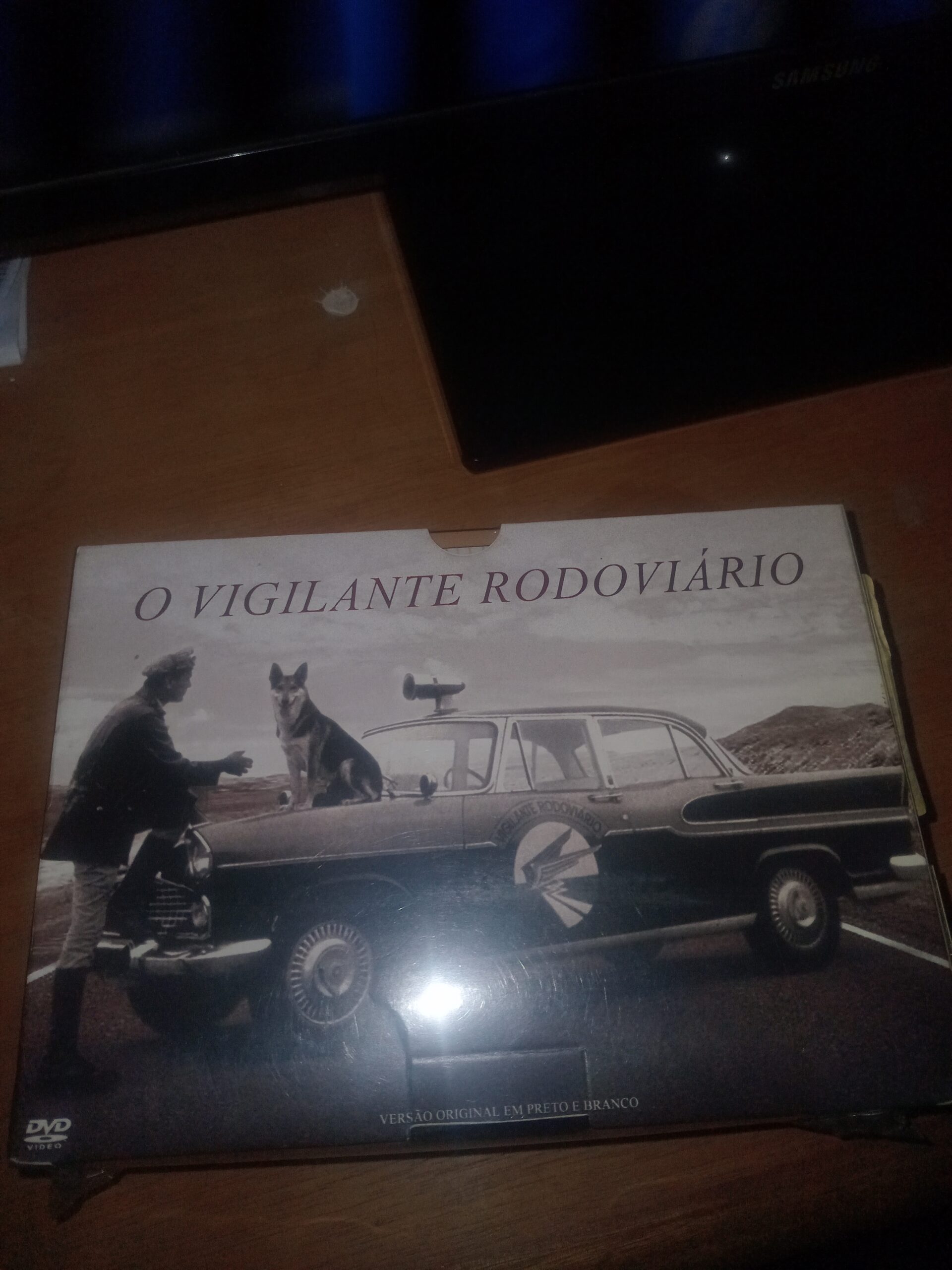 Piratas do Caribe/ Vigilante Rodoviário