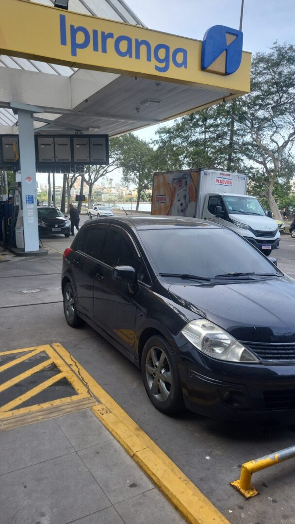 Nissan Tiida 1.8 SL