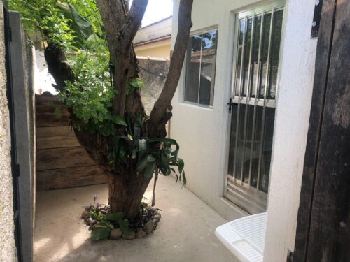 Kitinete Pedra de Guaratiba mobiliada