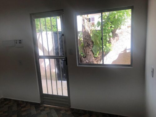 Kitinete Pedra de Guaratiba mobiliada